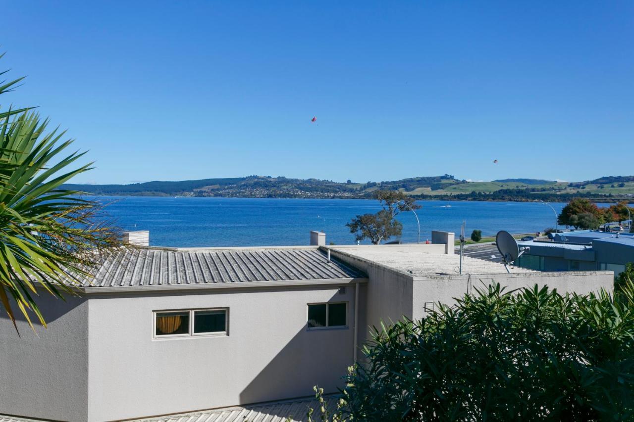 Baycrest Thermal Lodge Taupo Kültér fotó